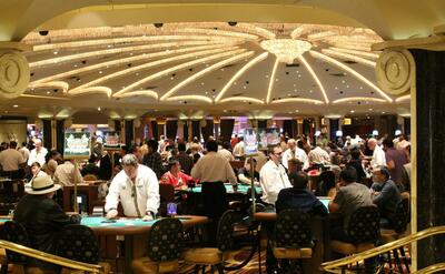 Lot of people in a crowded casino.