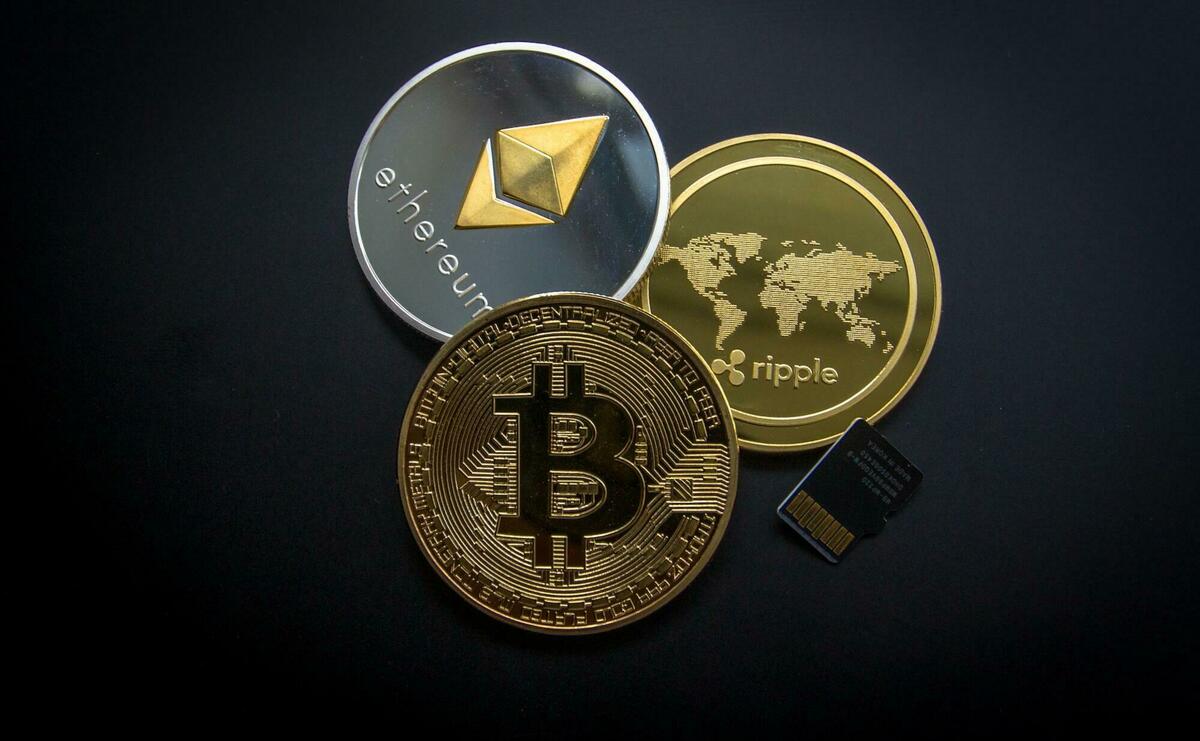 Ripple, ethereum and bitcoin and micro SD card.
